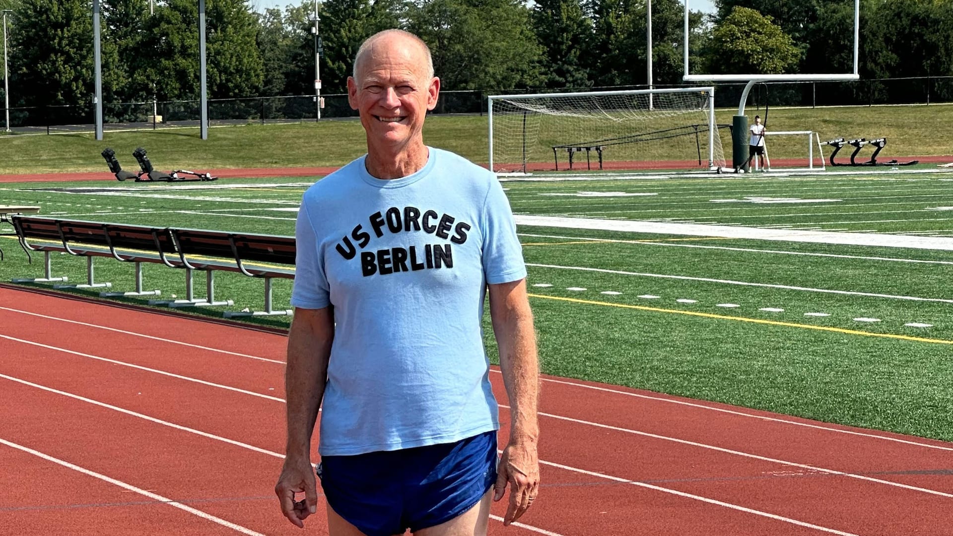 Auch mit 73 Jahren hält sich Martin Teague fit und treibt mehrmals in der Woche Sport.