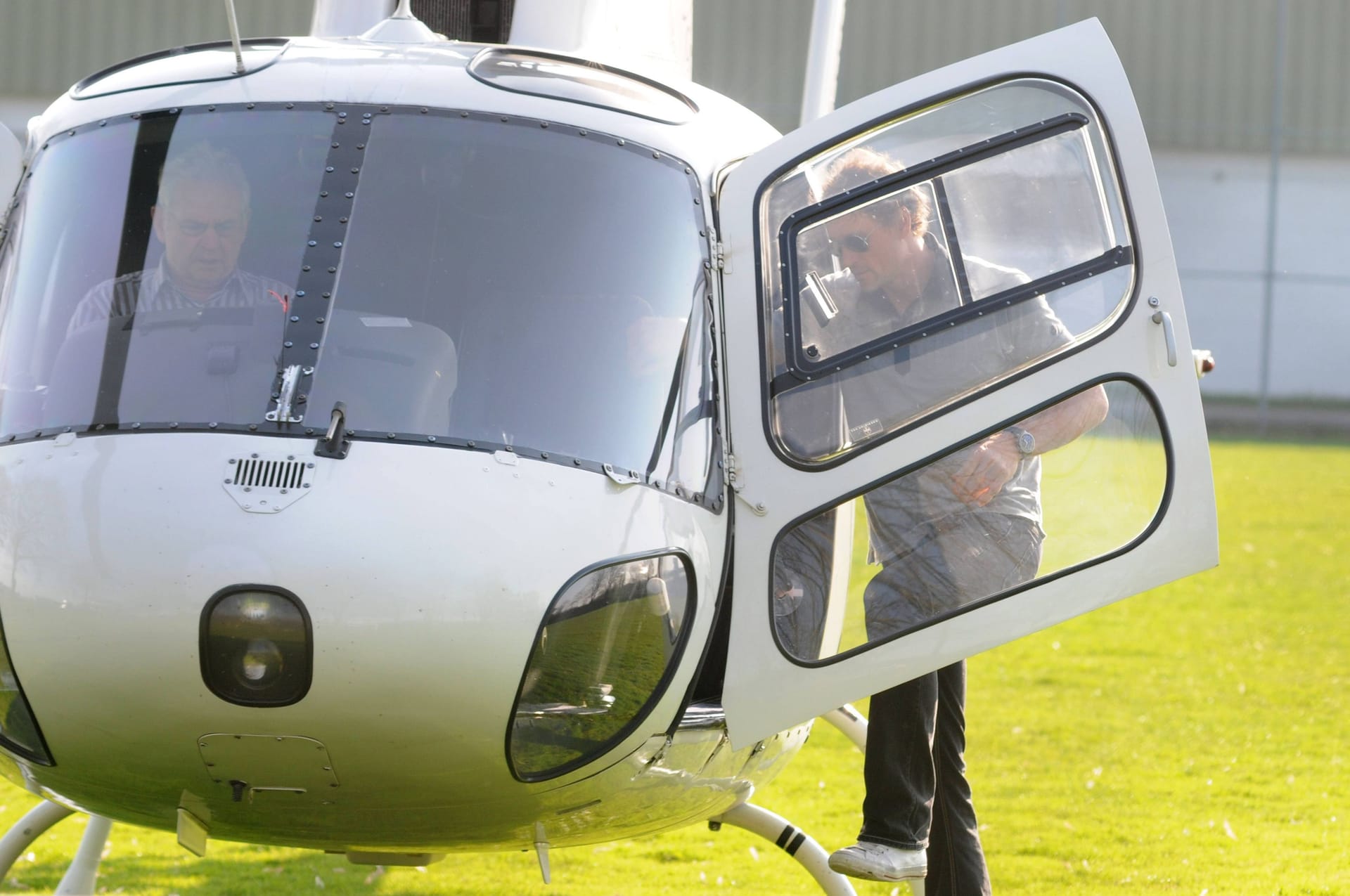 In seiner Zeit beim VfB flog Jens Lehmann (r.) regelmäßig mit dem Hubschrauber von Bayern zum Stuttgarter Training.