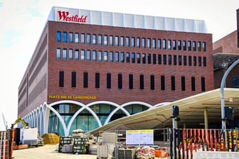 Das im Bau befindliche Westfield Hamburg-Überseequartier in der Hafencity: In diesem Jahr wird das Einkaufszentrum nicht mehr eröffnen.