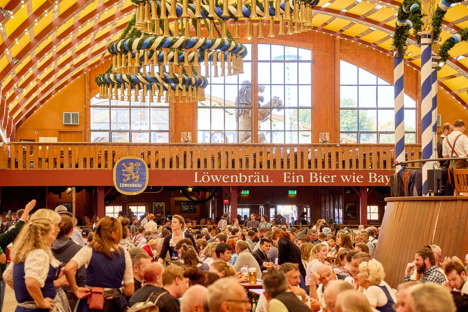 Festzelt auf der Wiesn im vergangenen Jahr. (Archivfoto)