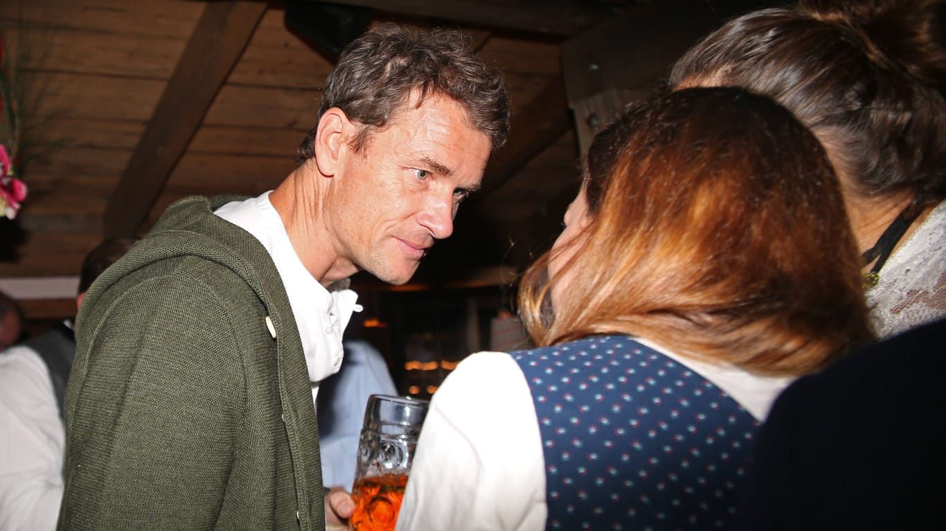 Jens Lehmann beim Oktoberfest (Archivfoto): Der Ex-Keeper wurde offenbar von der Polizei erwischt.