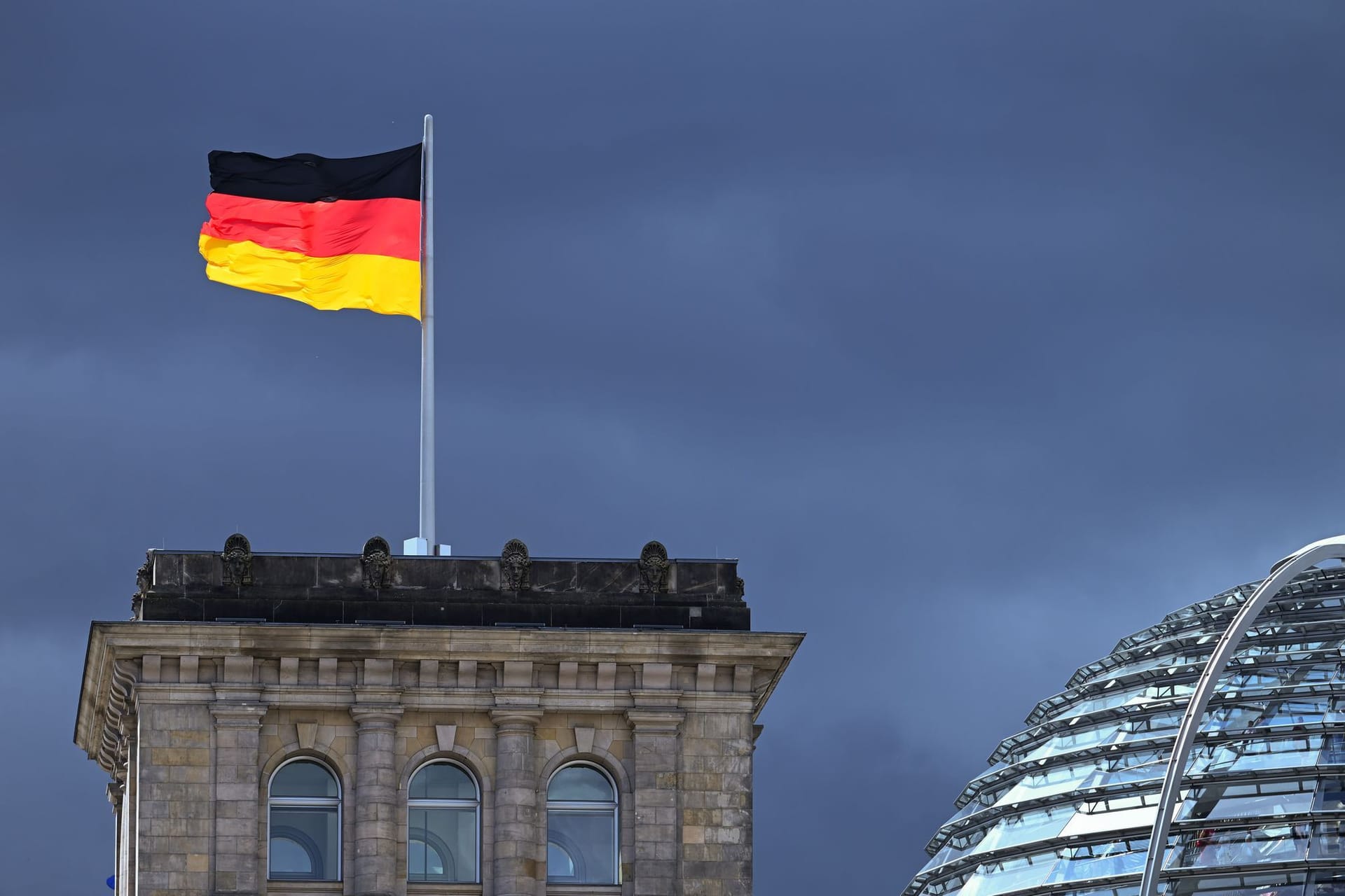 Der Bundestag wird 75