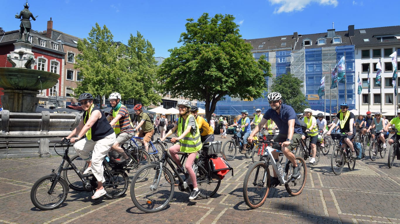 Aachener Fahrradsommer 2023 (Symbolbild): Auch am RWTH Campus wird jetzt verstärkt auf Radmobilität gesetzt.