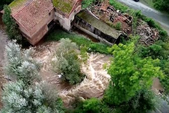 Dorf verschluckt: Hochwasser in Bayern.