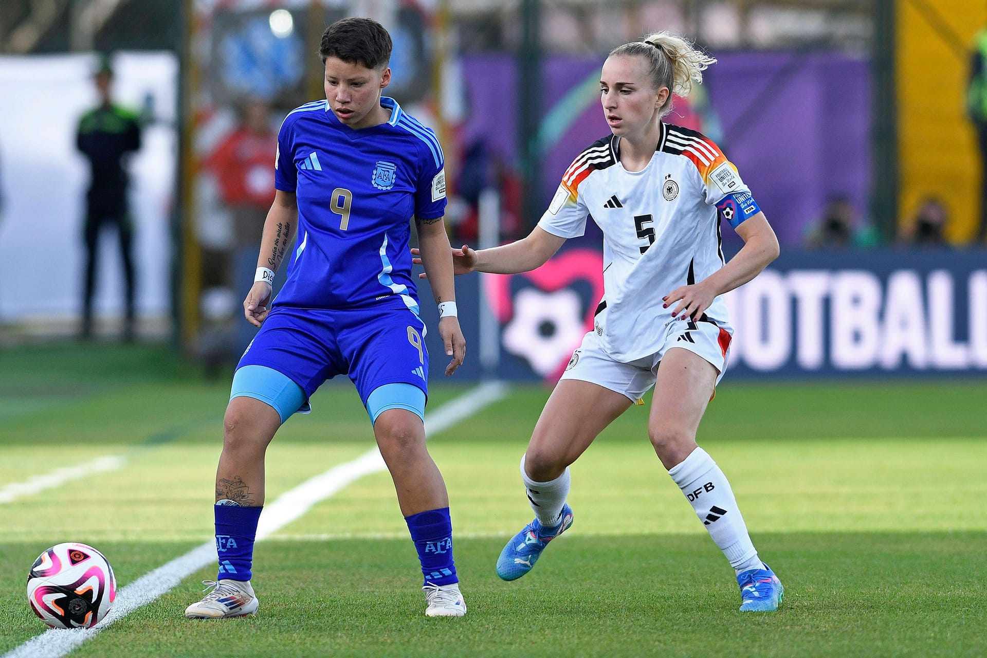 Vanessa Diehm (r.): Bei der U20-WM scheiterte Deutschland im Viertelfinale gegen die USA.