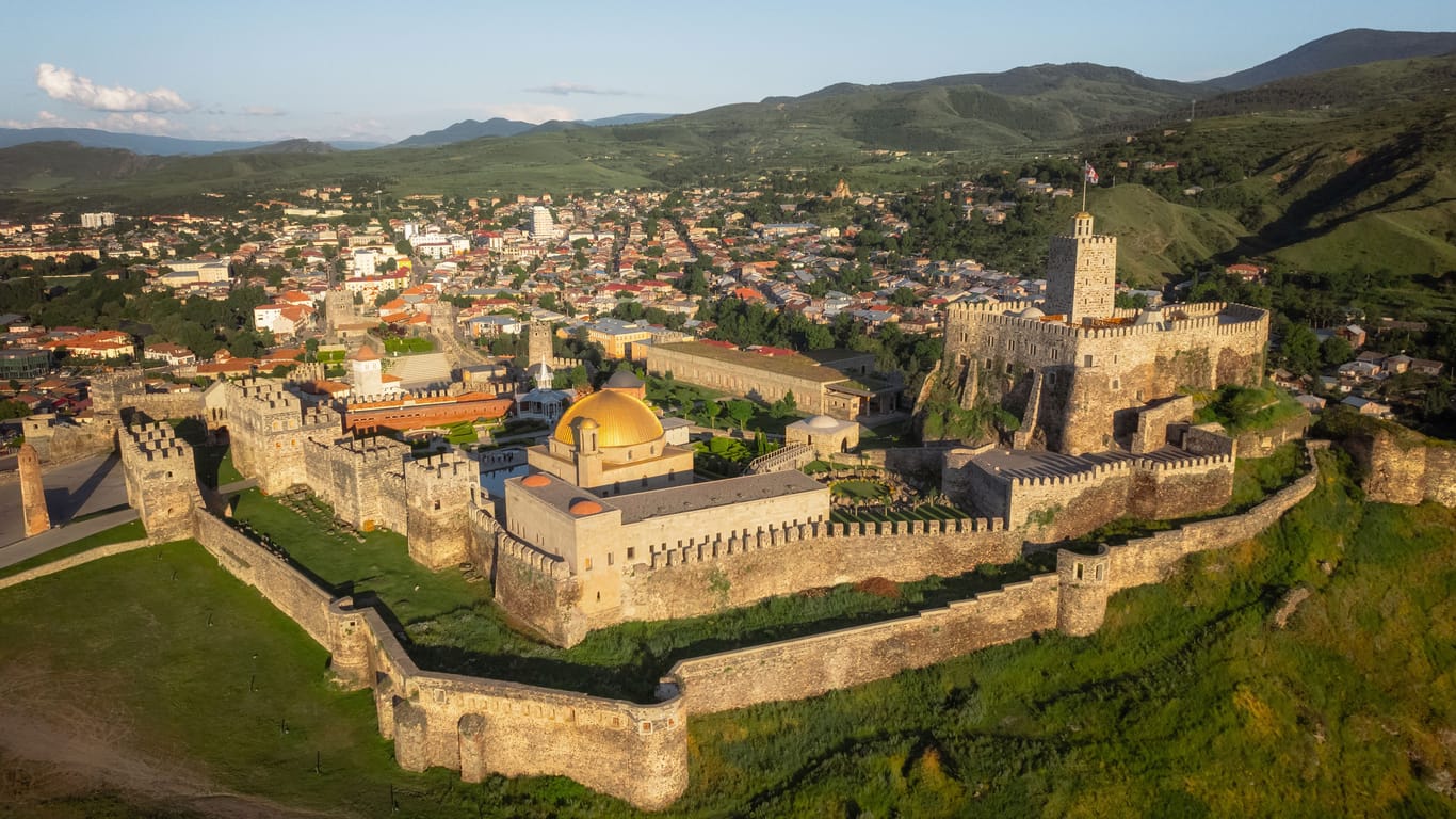 Die Burg von Rabati in Akhaltsikhe, Georgien: Die Festung ist Schauplatz eines Lichterfestes.