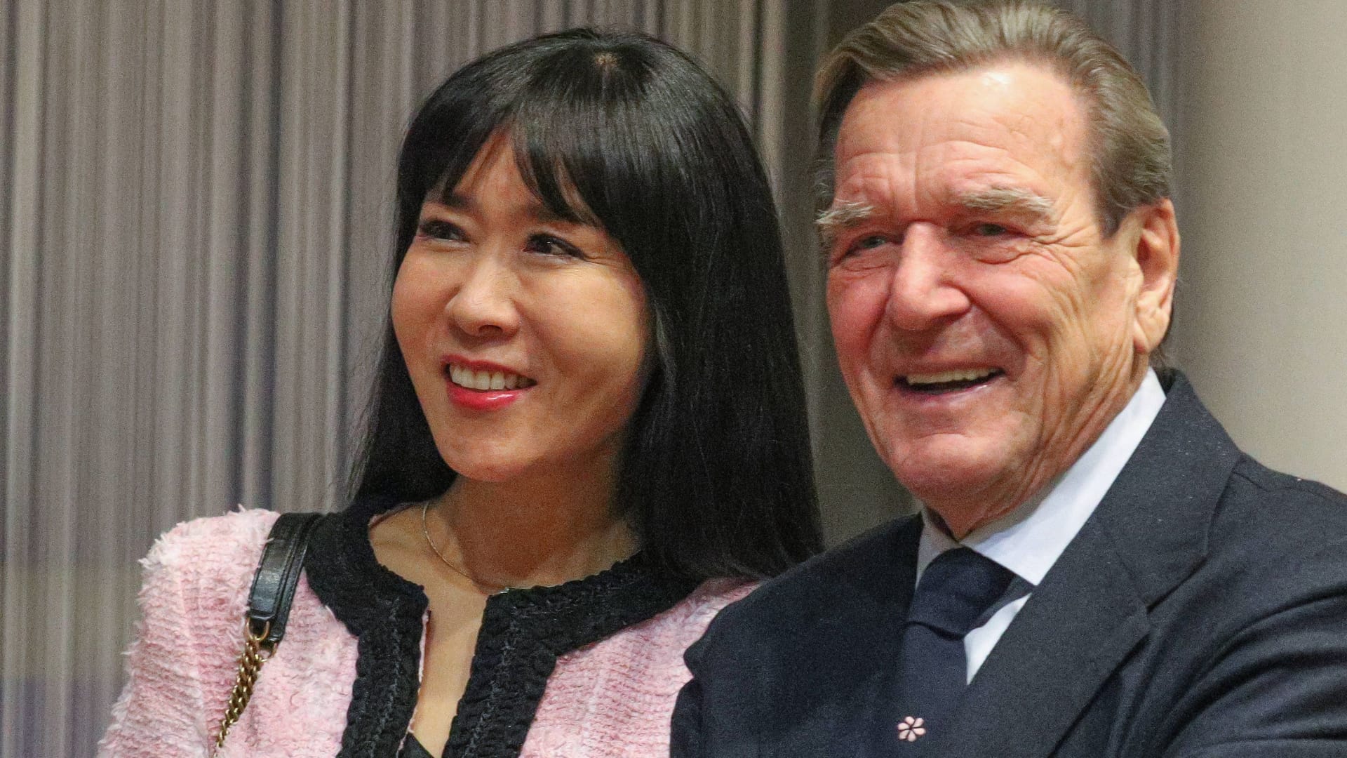 Soyeon Schröder-Kim und Gerhard Schröder: Das Paar ist seit 2018 verheiratet.