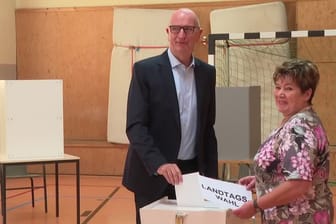 BRANDENBURG-WAHL/AUFTAKT