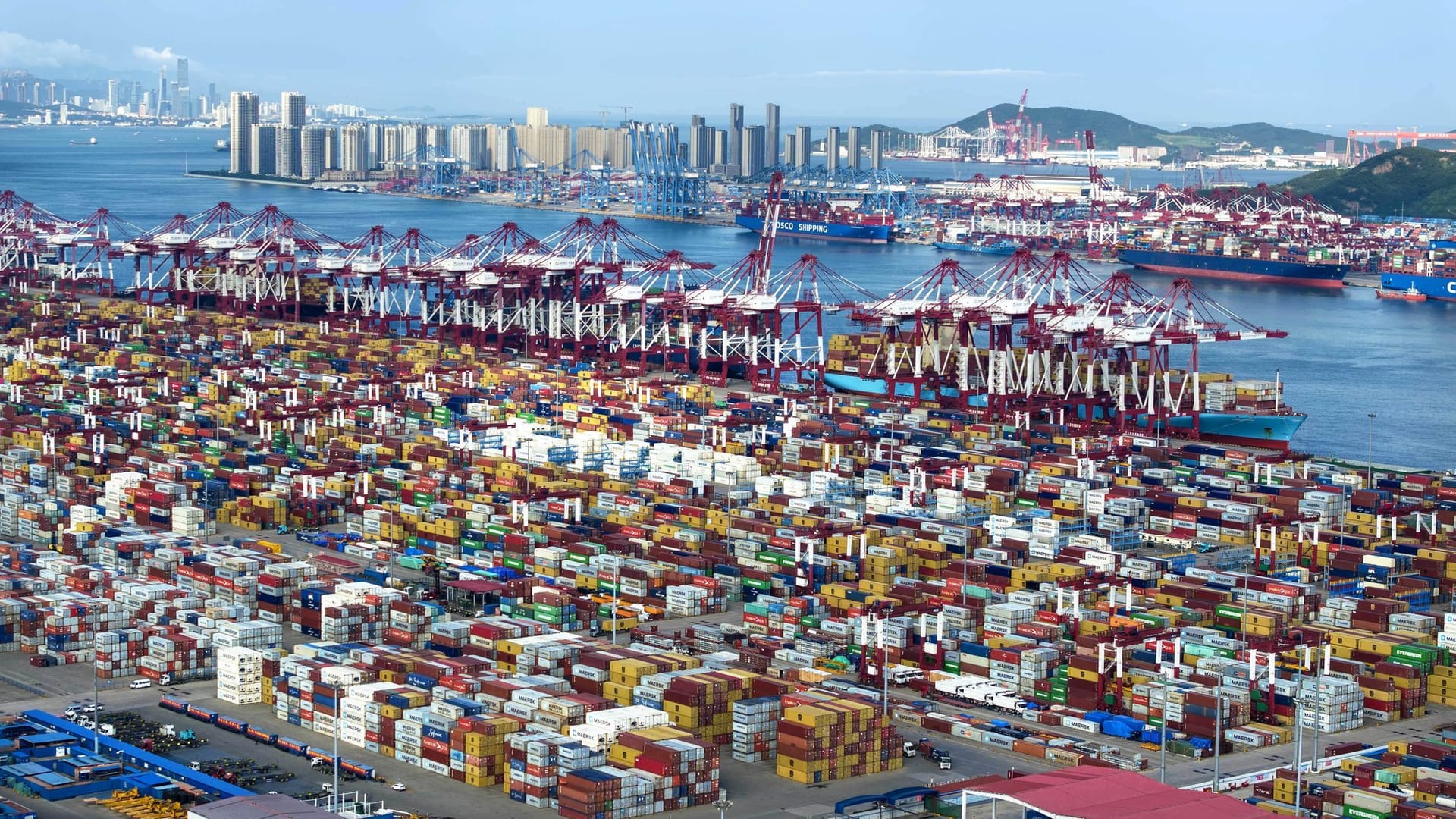 Hafen der chinesischen Stadt Qingdao