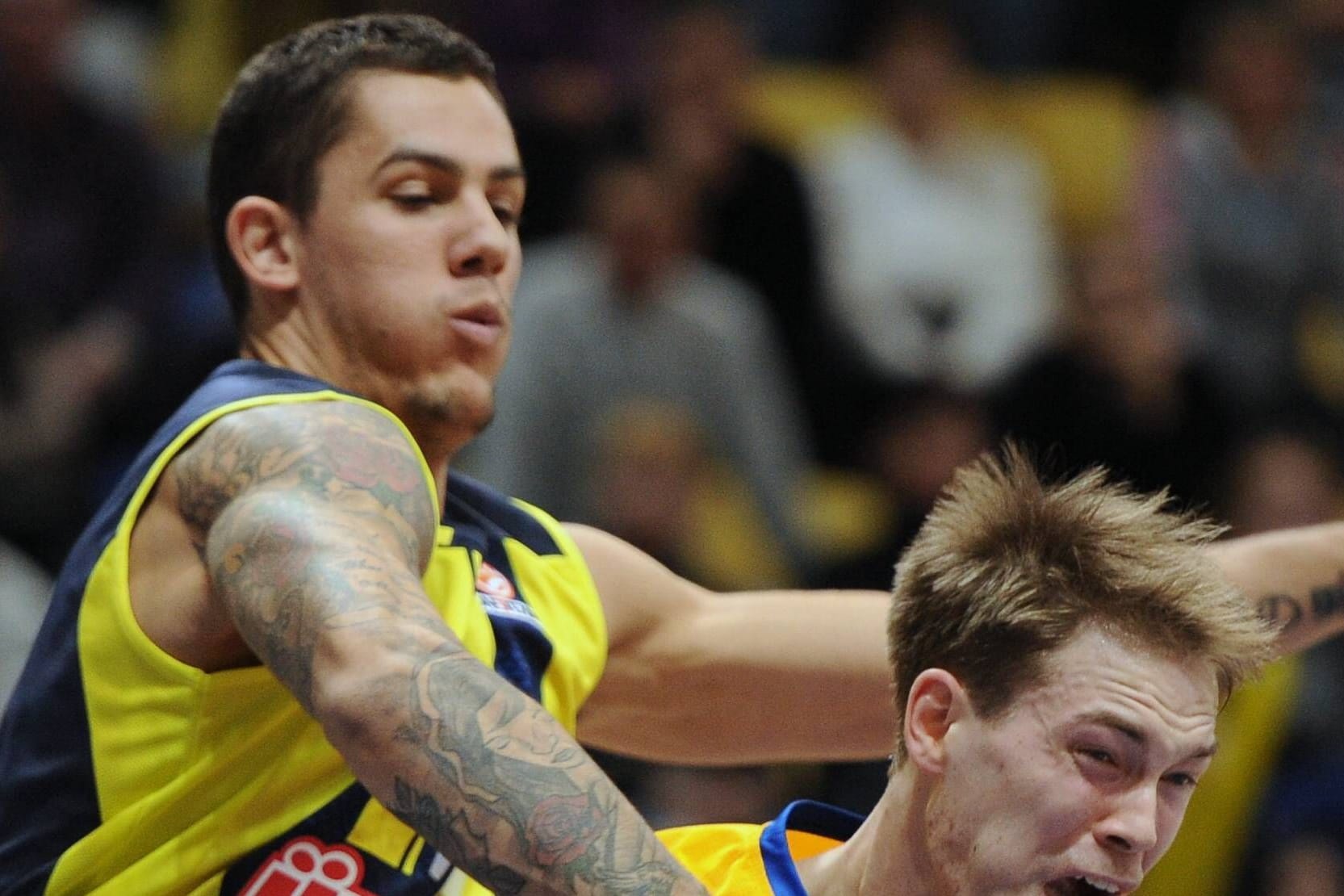 İlkan Karaman (l.) im Jahr 2013: Der Basketballspieler wurde nur 34 Jahre alt.