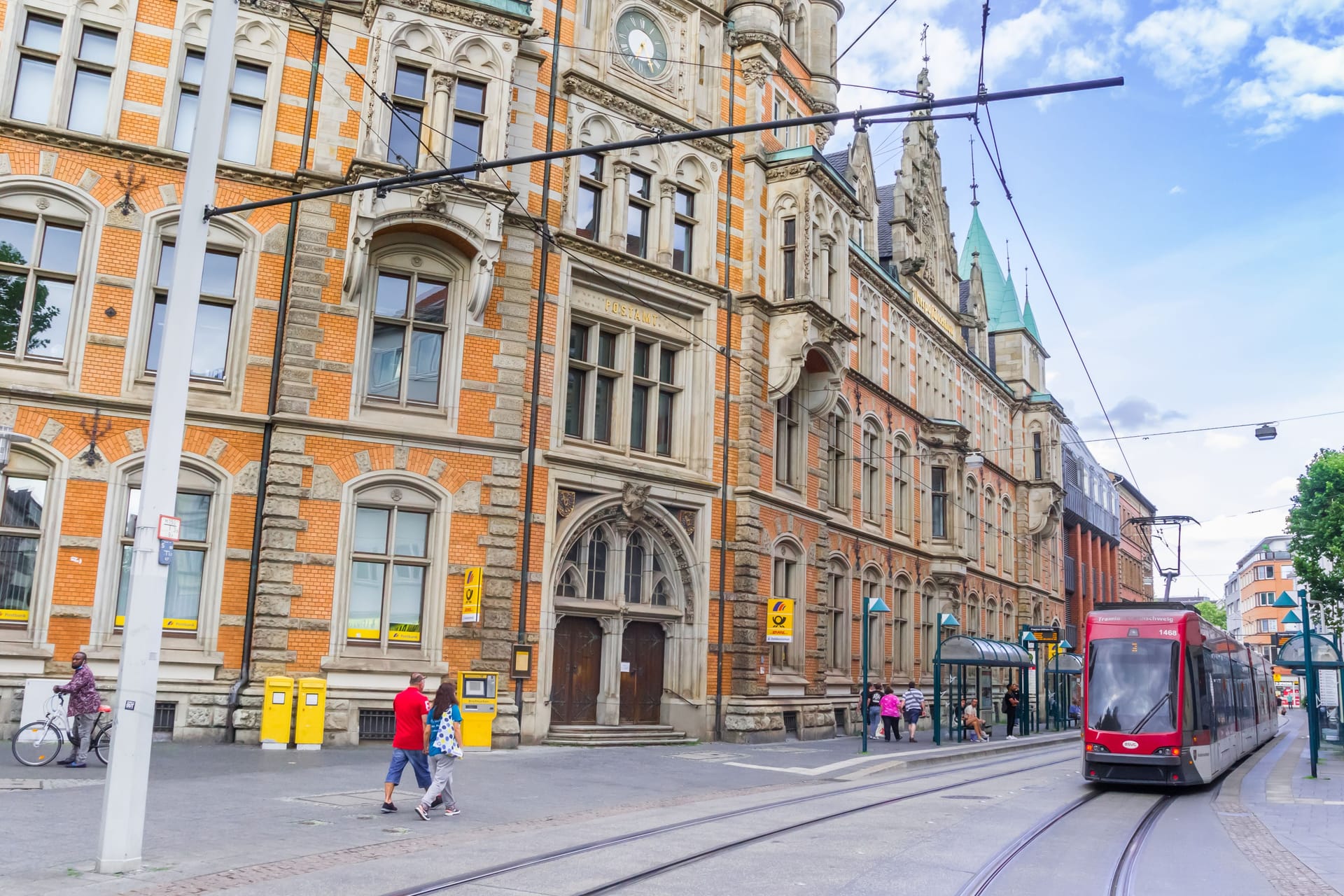 Public transport at the post office of Braunschweig