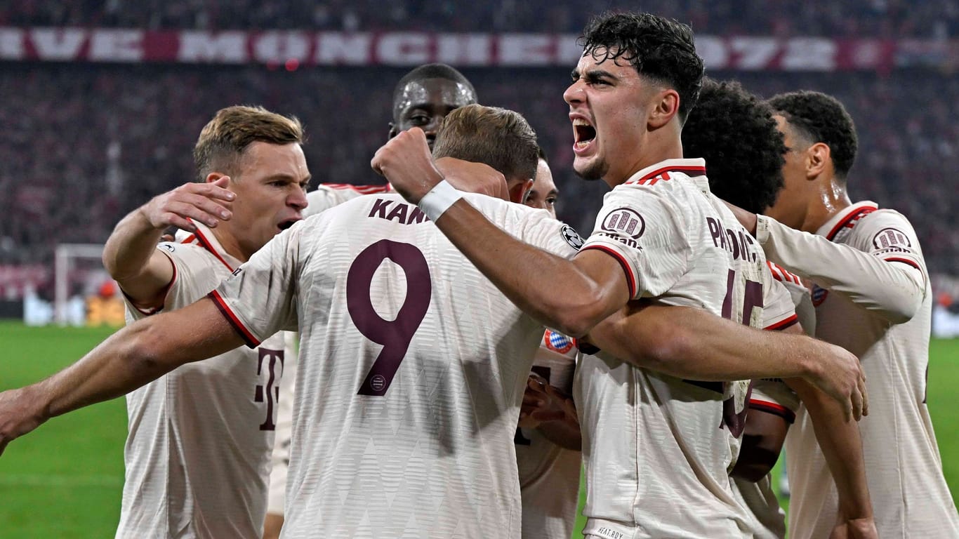 Torrausch: Die Bayern-Stars jubeln beim 9:2 gegen Dinamo Zagreb in der Champions League. Auch in der Bundesliga waren die Münchner bisher offensivstark.