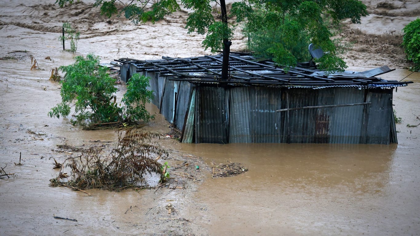 Überschwemmungen in Nepal