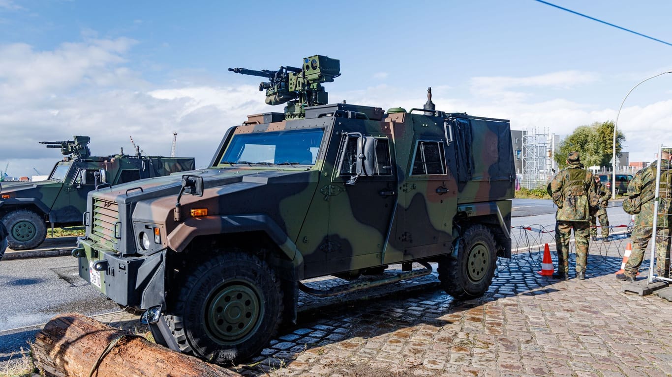 Übung der Bundeswehr am Samstag im Hamburger Hafen.