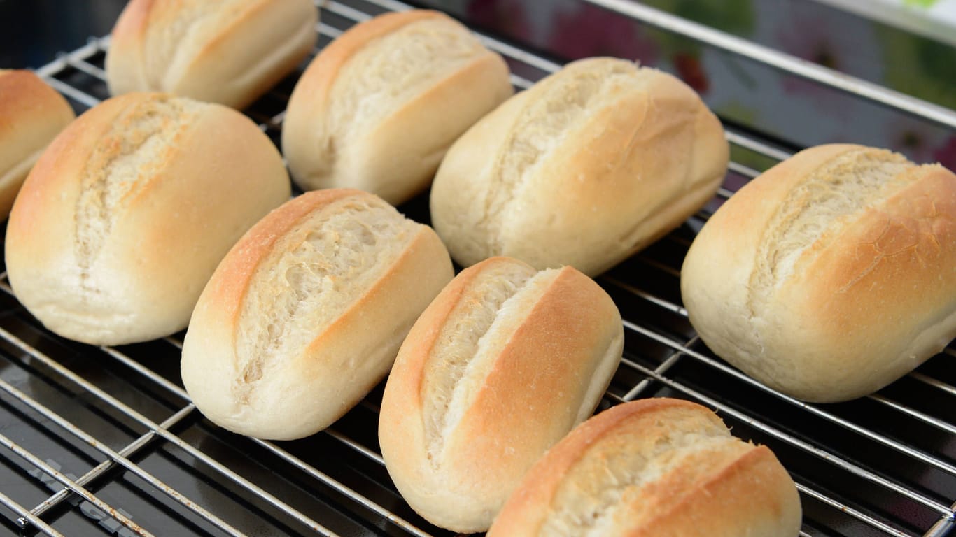 Aufbackbrötchen: Sie können eine unerwartete Zutat enthalten.