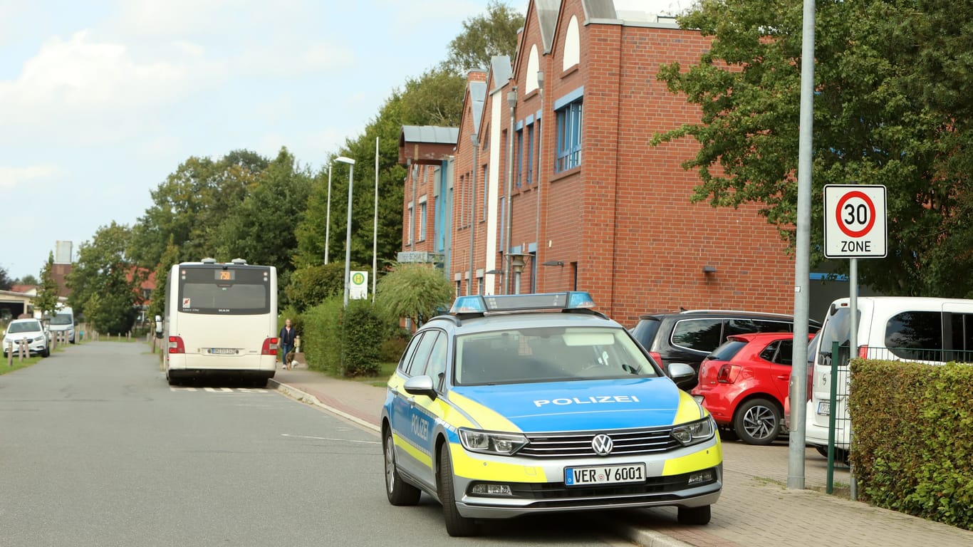 Zunächst war völlig unklar, was in der Grundschule passiert war.