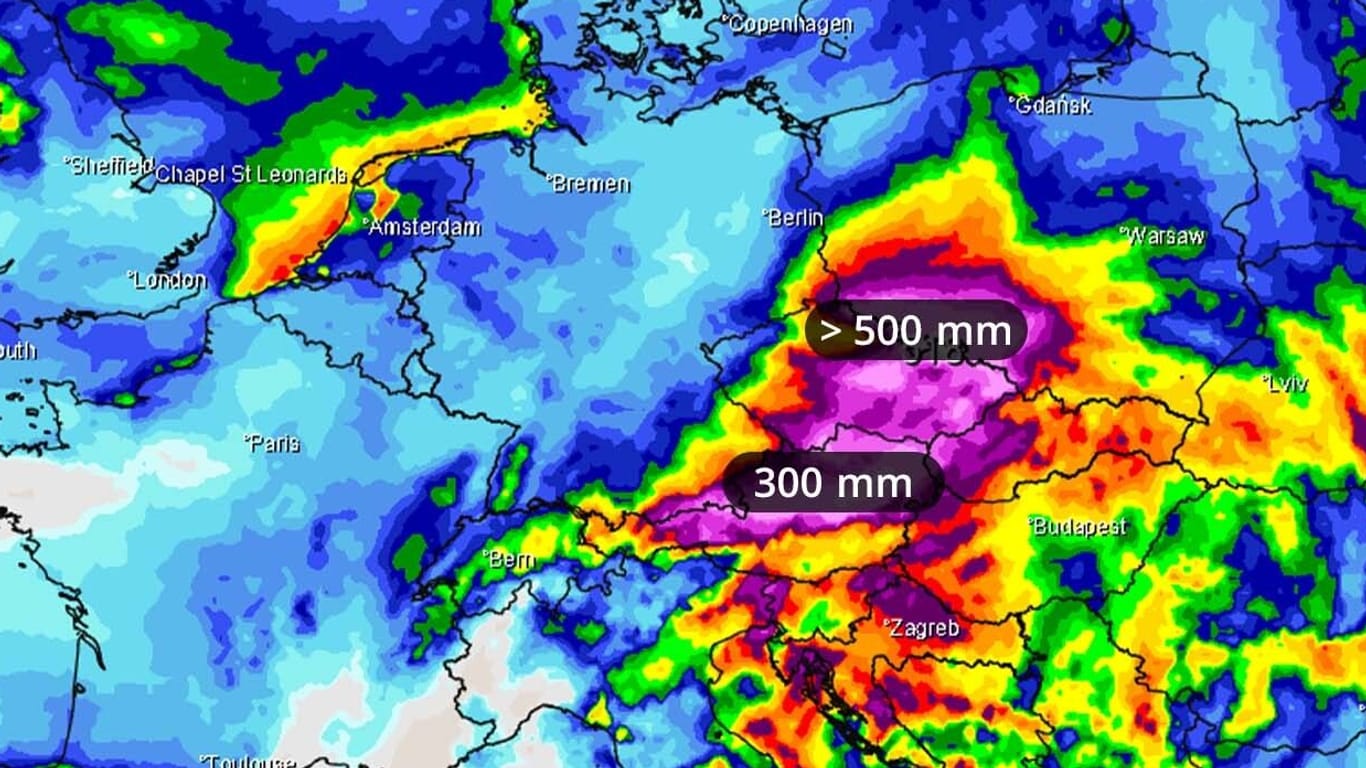 DAS Wettermodell ICON sagt enorme Regenmassen voraus.