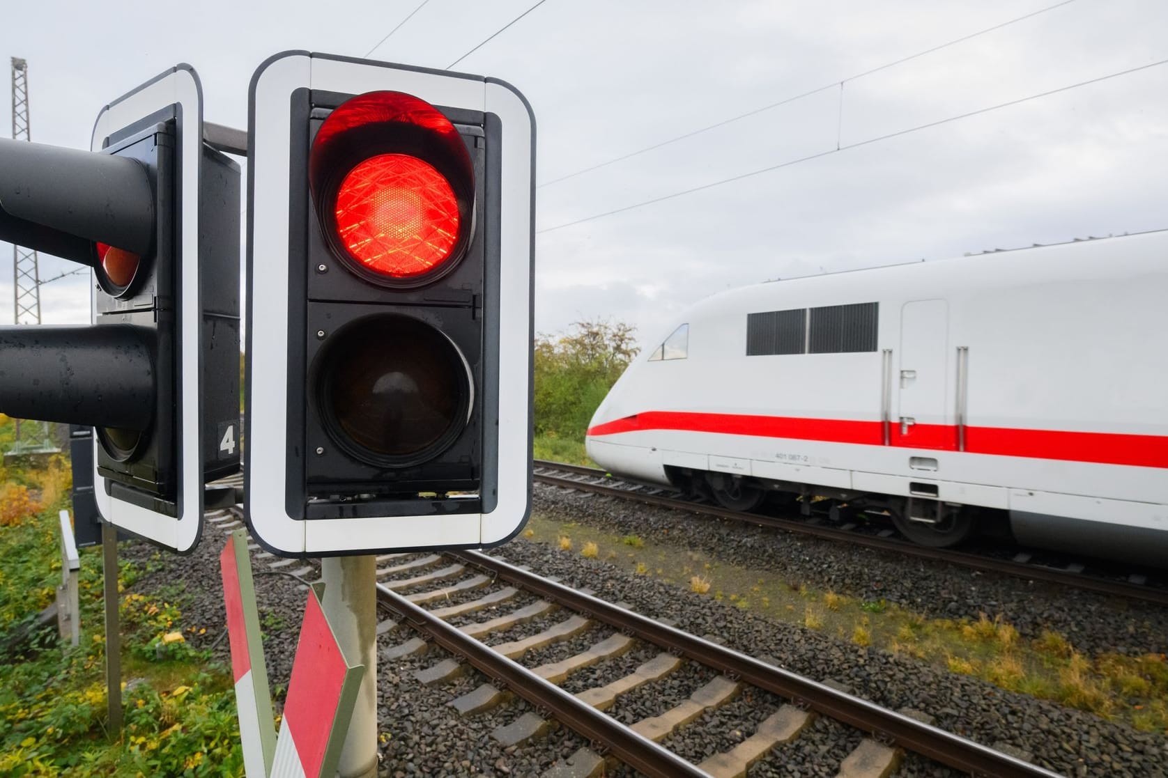 Bahn: Streckensperrung zwischen Mannheim und Stuttgart 2025