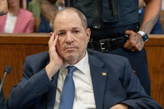 Harvey Weinstein ist aktuell zu 16 Jahren Haft verurteilt.