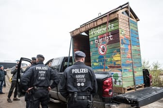 Bretterhaus aus Hambacher Forst kommt ins Museum