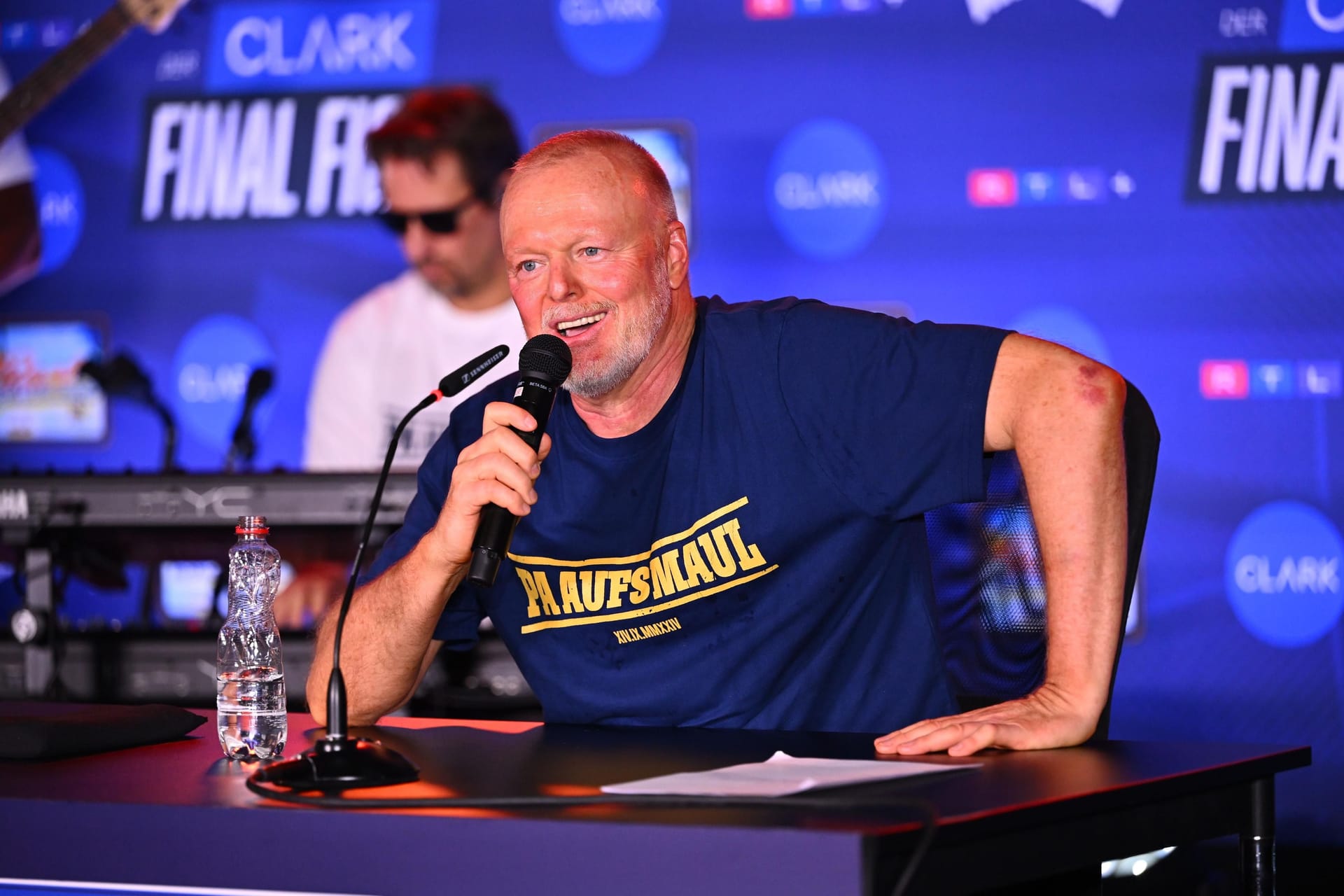 Im Anschluss gab Stefan Raab eine Pressekonferenz.