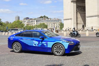 Ein Toyota im Einsatz bei den Olympischen Spielen in Paris: Der Automobilhersteller zieht sich als Sponsor zurück.