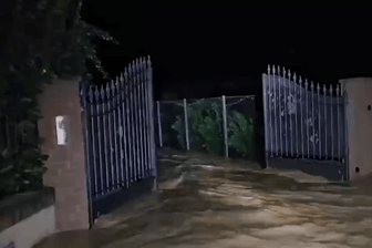 Hochwasser in der Toskana: Deutsche mit Baby von Fluten mitgerissen.