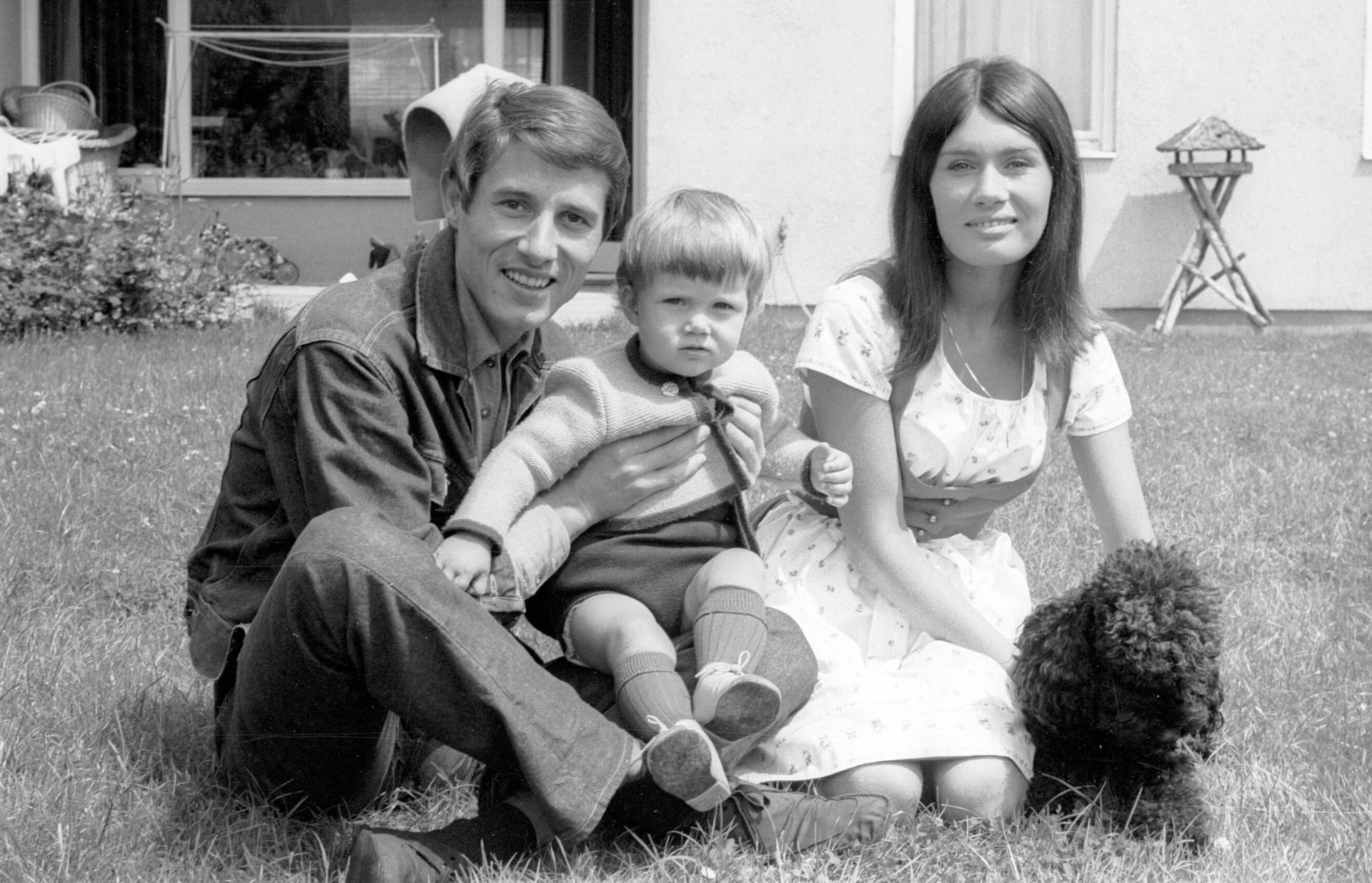 Udo Jürgens mit Ehefrau Panja und Sohn Johnny 1964