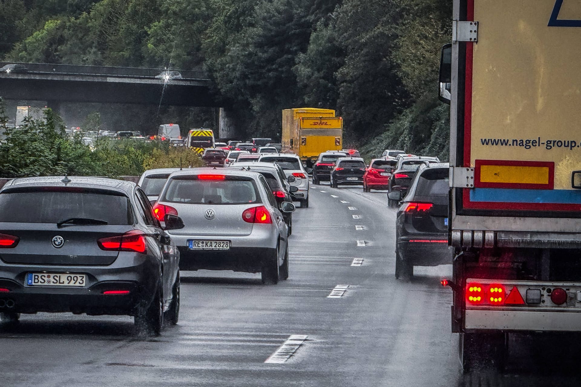 Herbstferien und langes Wochenende können für Staus sorgen: An zwei Tagen wird es besonders voll.