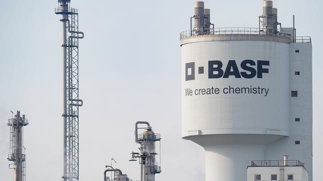 BASF to unveil new strategy amid cost pressures and job cuts