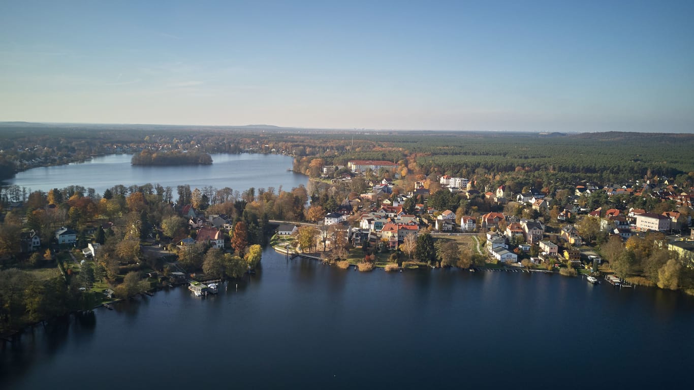 Peetz- und Werlsee bei Grünheide (Archivfoto): Dort ist es am Mittwoch zu einem Unglück gekommen.