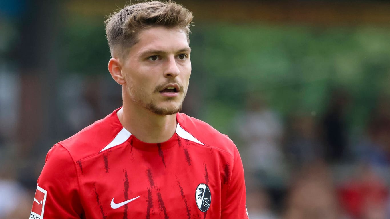 Florent Muslija: Der Freiburger Fußballer wurde in der Nationalelf Kosovos suspendiert.