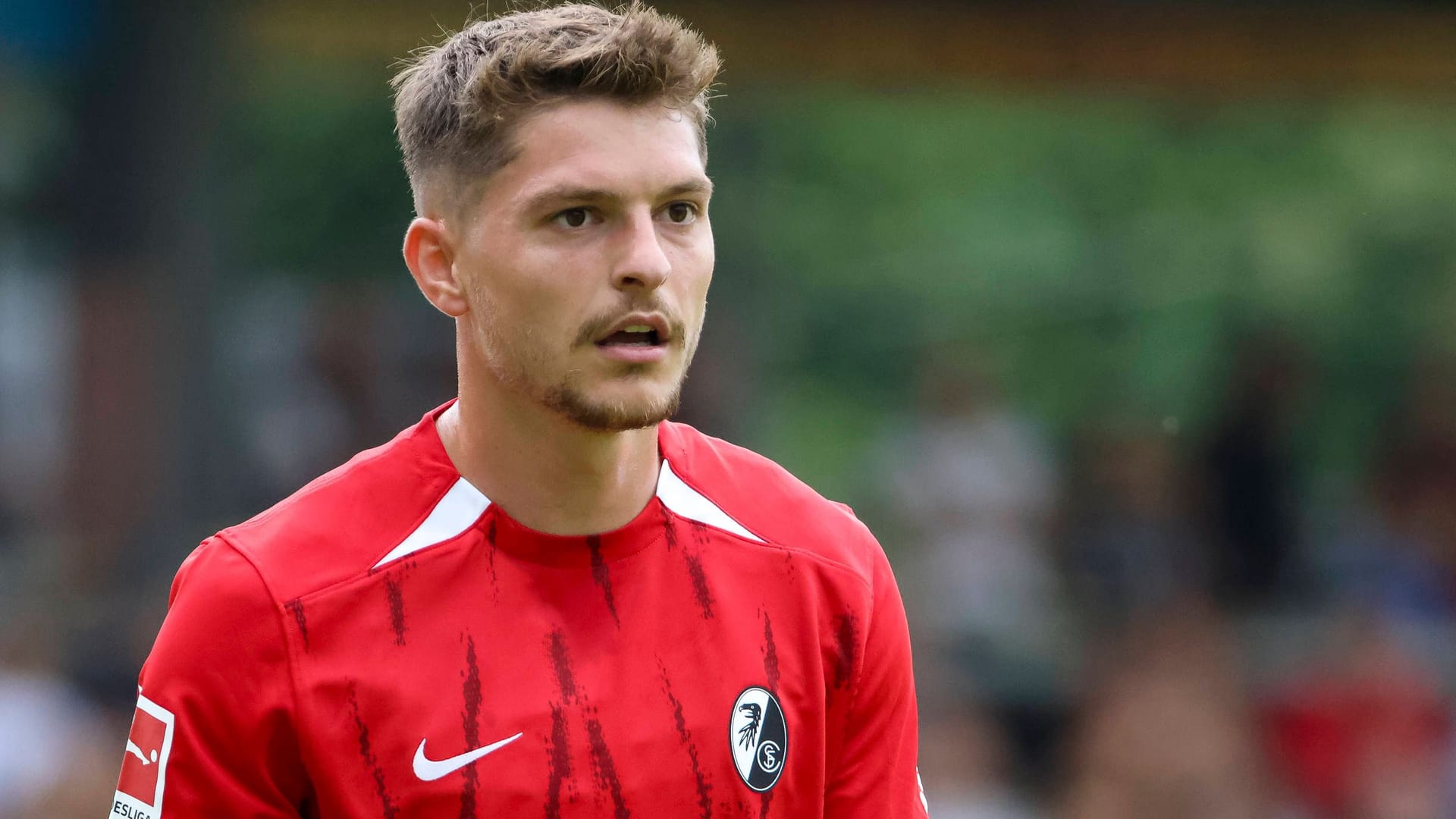 Florent Muslija: Der Freiburger Fußballer wurde in der Nationalelf Kosovos suspendiert.