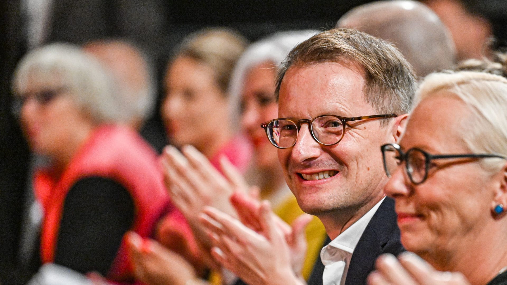 Bündnis Sahra Wagenknecht (BSW) gründet Berliner Landesverband Stellvertretende Bundesvorsitzende Friederike Benda spricht bei der Für den Vorsitz des mittlerweile fünften BSW-Landesverbands kandidieren Josephine Thyrêt und Alexander King.