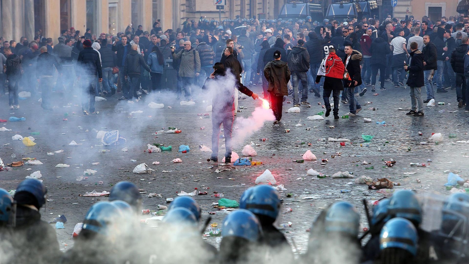 Ausschreitungen von Feyenoord-Fans