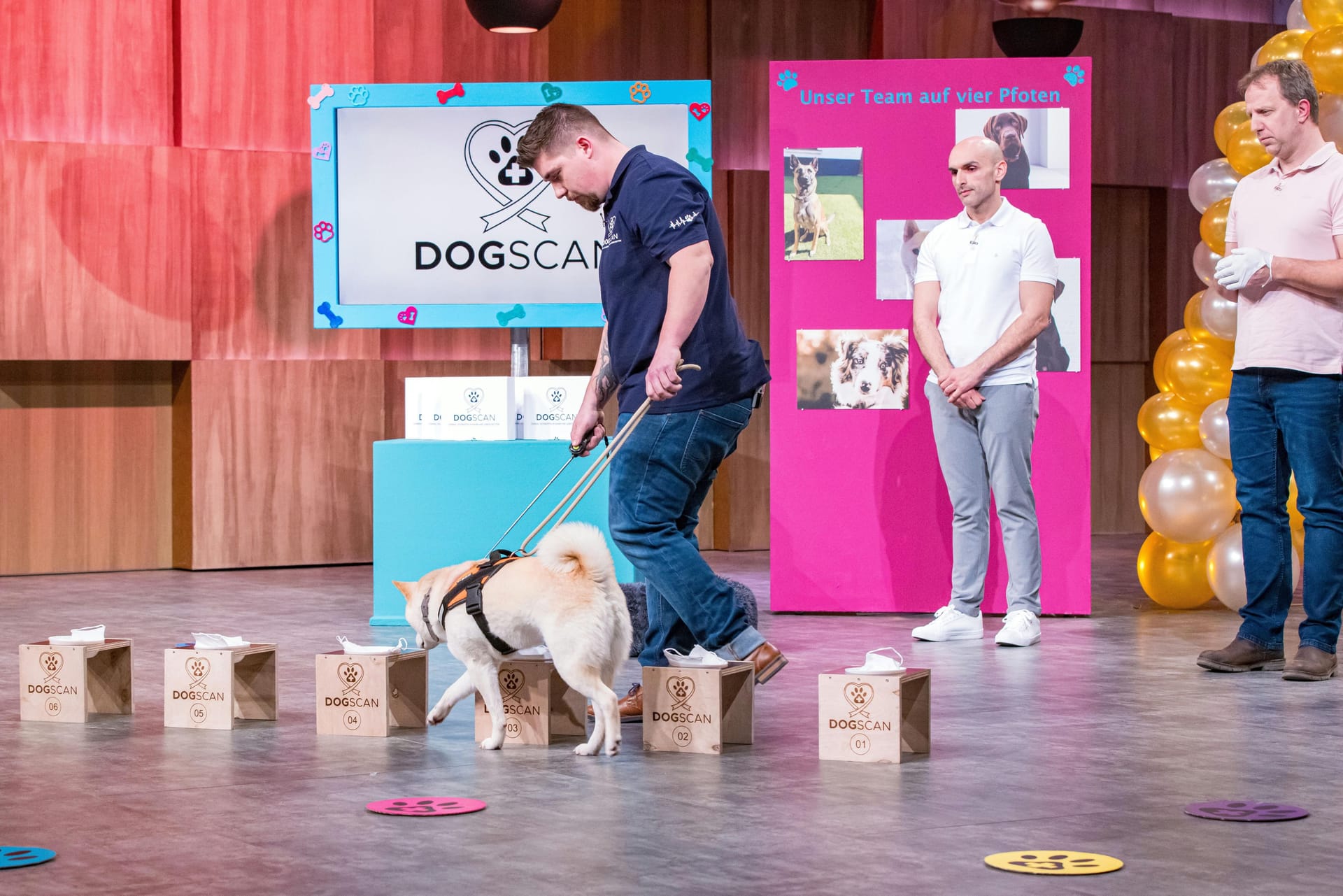 Florian Wienen, Ali Bouklloâ und Alexander Maßen bei ihrem Pitch