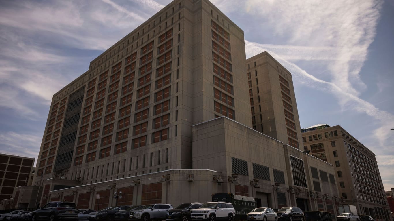 The Metropolitan Detention Center in Brooklyn.