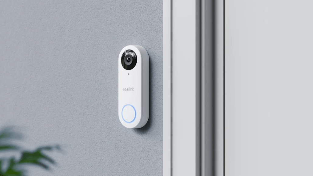 Die Video Doorbell WiFi bietet eine hochauflösende 2K-Videoqualität mit integriertem Zwei-Wege-Audio, Personen- und Bewegungsbenachrichtigung sowie einfache App-Steuerung. Das macht sie zu einer vielseitigen Sicherheitslösung für Hauseingänge.