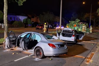 Nach dem Unfall war die Straße komplett verwüstet.