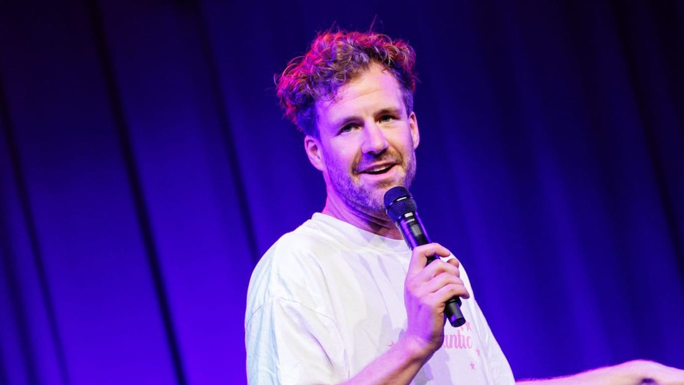 Luke Mockridge bei seinem Auftritt im Technikum am Mittwochabend.