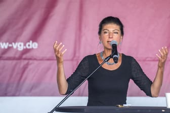 BSW Vorsitzende Sahra Wagenknecht während einer Wahlkampfveranstaltung.