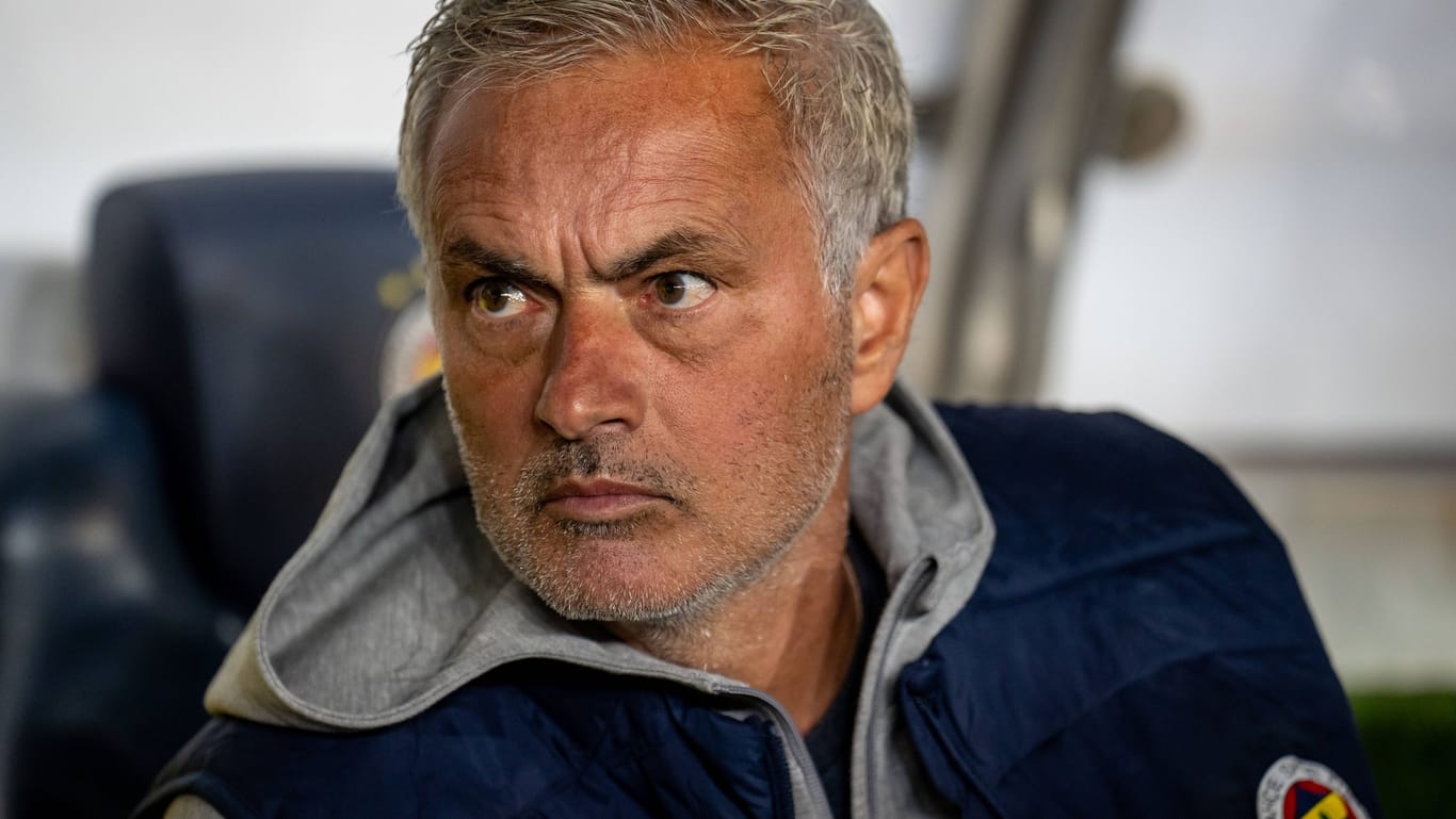 José Mourinho: Ihn machte eine Szene im Spiel gegen Antalyaspor wütend.