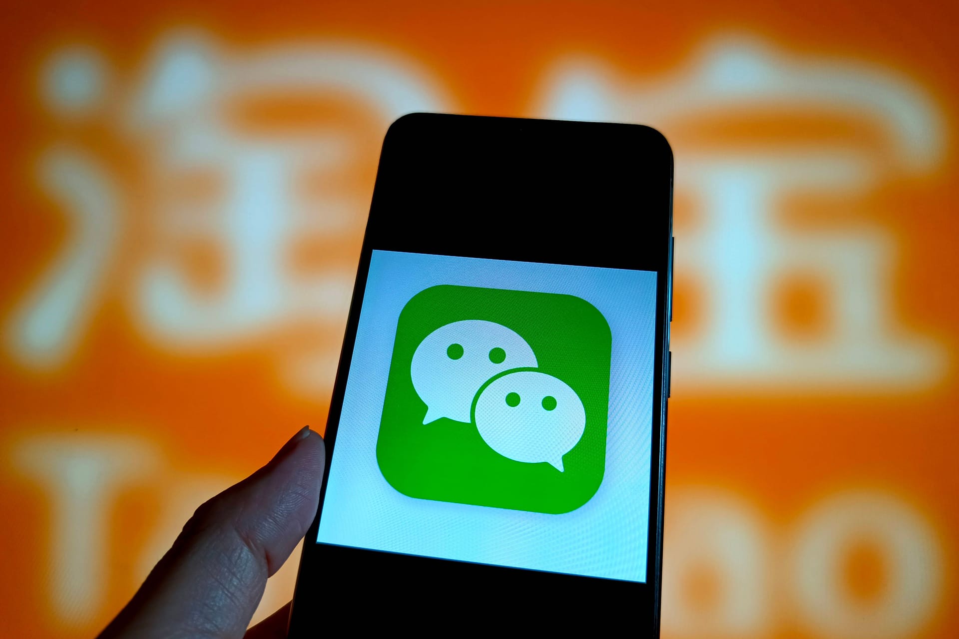 Kontaktaufnahme über App (Symbolbild): Der Täter benutzt die chinesischen Onlineplattformen "Xiaohongshu" und "WeChat".