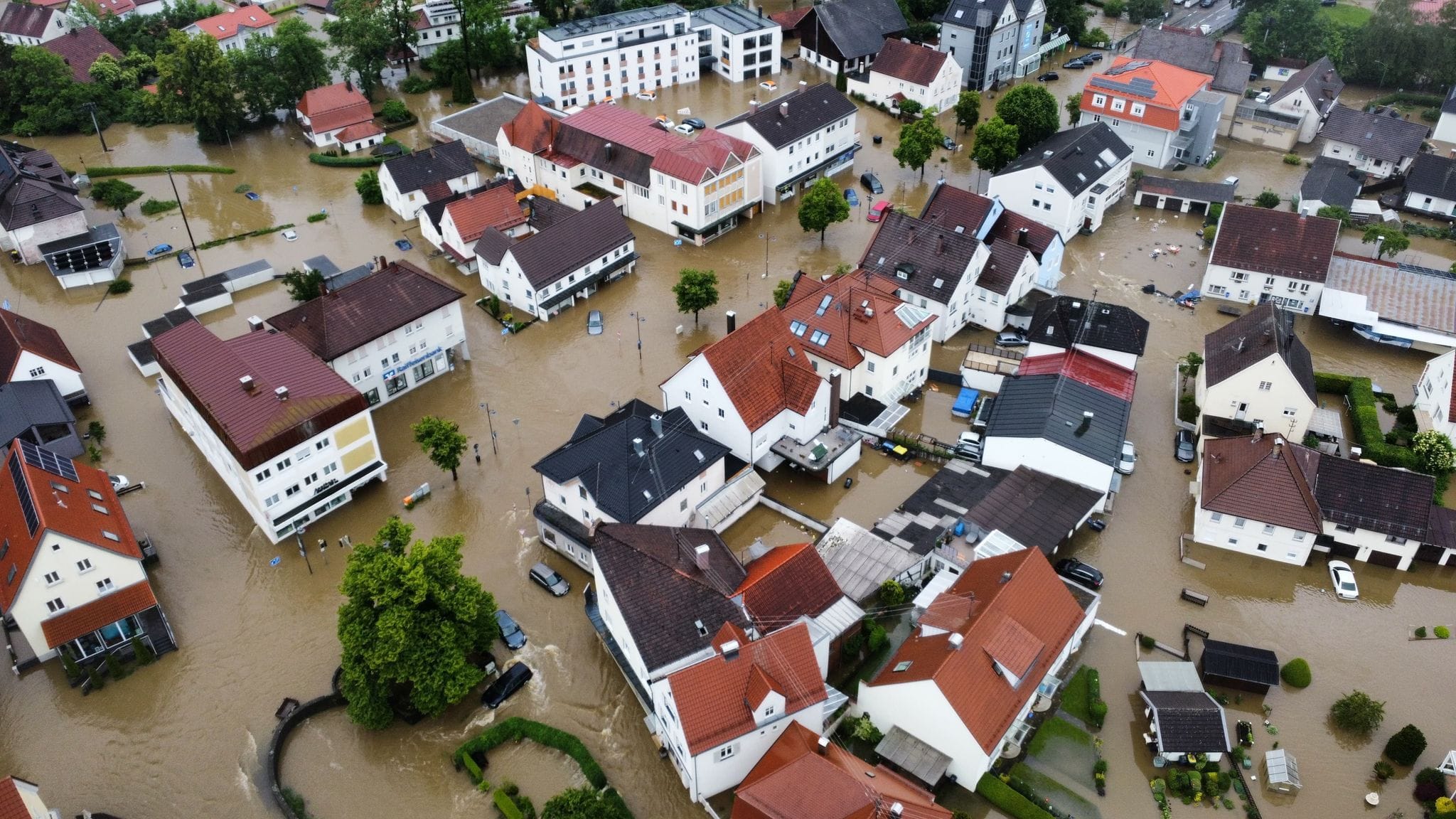 Hochwasser im Juni in Babenhausen (Archivbild): Droht erneut ein massives Hochwasser?