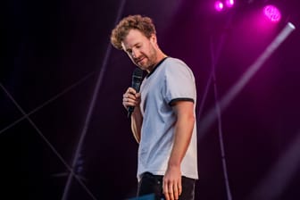 Luke Mockridge bei einem Auftritt (Archivbild): Der Comedian hat es sich selbst verscherzt.