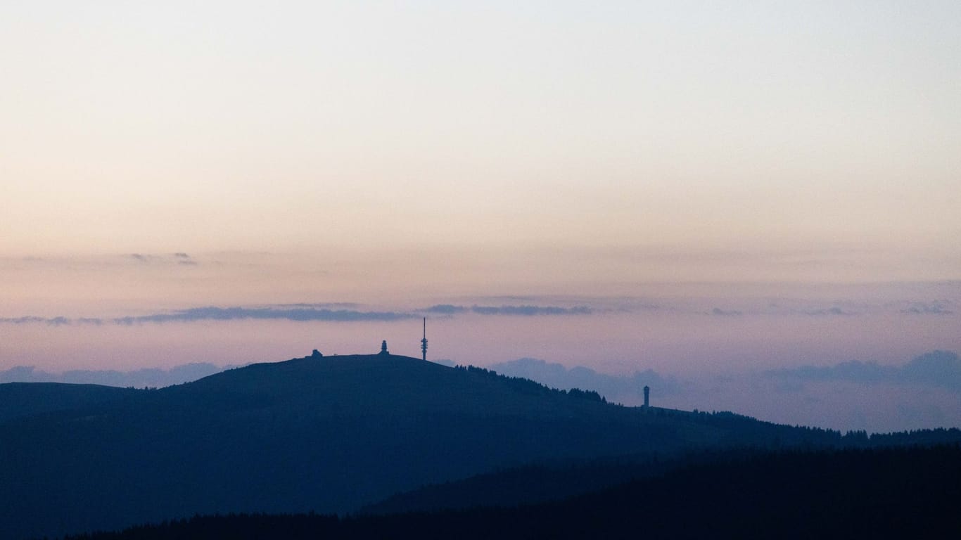 Sonnenaufgang über dem Schwarzwald