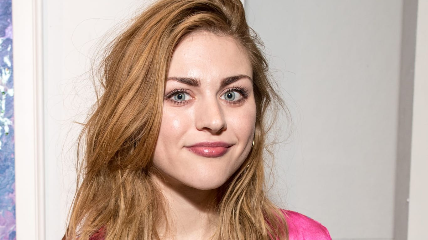 Frances Bean Cobain: Sie verkündet private Neuigkeiten.