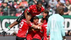 Hannover siegt gegen Lautern und springt auf Rang drei