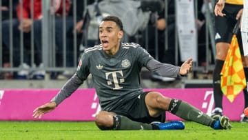 Der FC Bayern ist im Topspiel gegen Bayer Leverkusen nicht über ein 1:1 hinausgekommen. Die Münchner dominierten die Partie gegen den amtierenden Meister zwar, mussten sich am Ende aber trotzdem mit einem Unentschieden zufriedengeben. Die Einzelkritik.