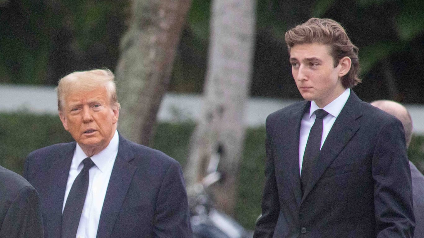 Donald Trump und Barron Trump: Der 18-Jährige ist der jüngste Sohn des ehemaligen Präsidenten.